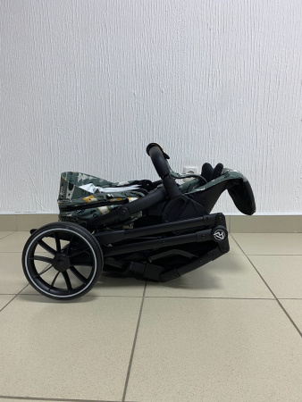 Коляска прогулочная LuxMom 740 Мультфильм/серая рама