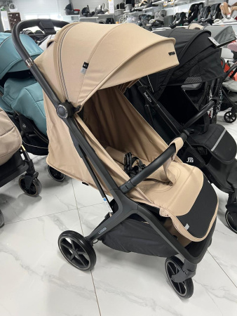 Коляска прогулочная Luxmom M8 Бежевый