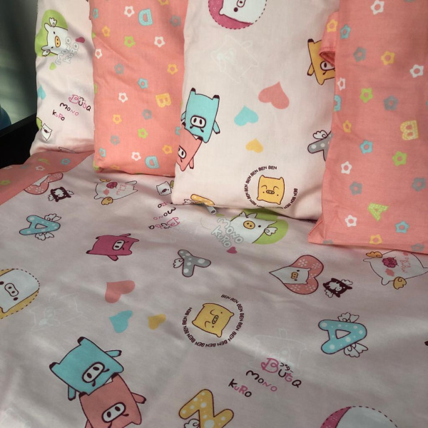 Комплект в кроватку Хрюшечки, розовый