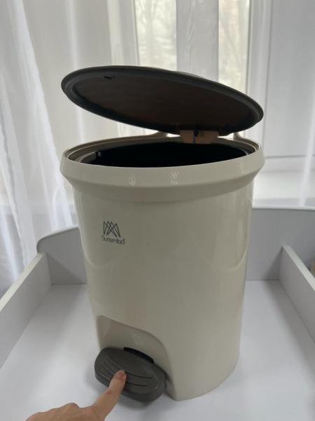 Ведро мусорное круглое, серая крышка