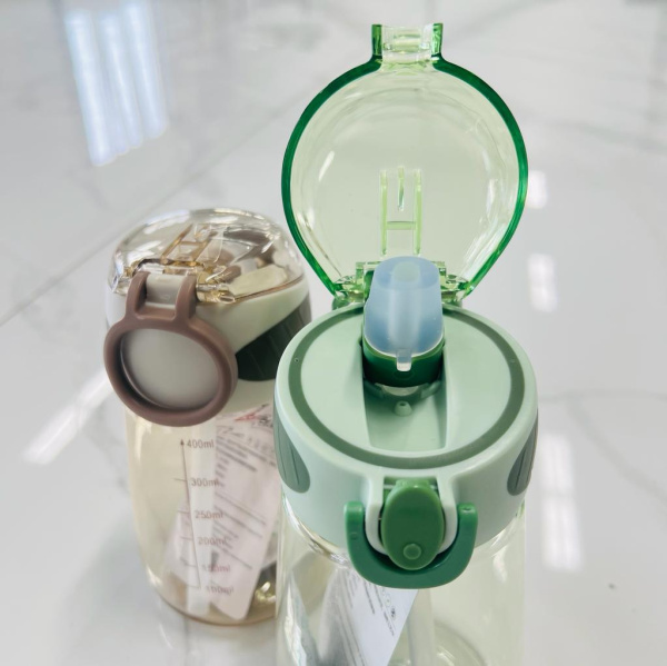 Бутылочка для воды пластмассовая с трубочкой, 400 мл, 5259-1