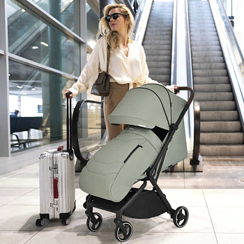 Коляска прогулочная Pituso Matrix Emerald mood