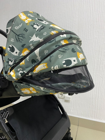 Коляска прогулочная LuxMom 740 Мультфильм/серая рама