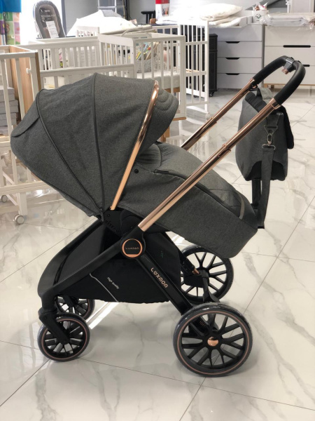 Коляска прогулочная Luxmom 788 Темно-серый