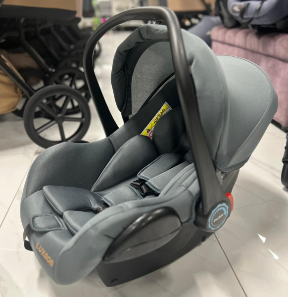 Автолюлька Luxmom 255 Серая
