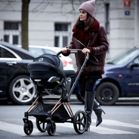 Автокресло 0-13кг Cybex Cloud Z2 i-Size Plus Deep black