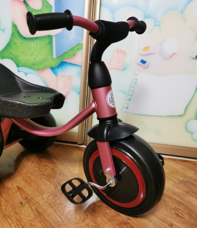 Велосипед трехколесный. Розовый. 568