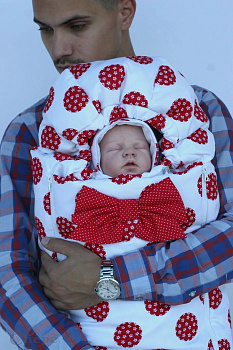 Комплект на выписку, конверт 2 молнии, шапочка, одеялко, Демисезон, белый - красный крупный горох, арт 987