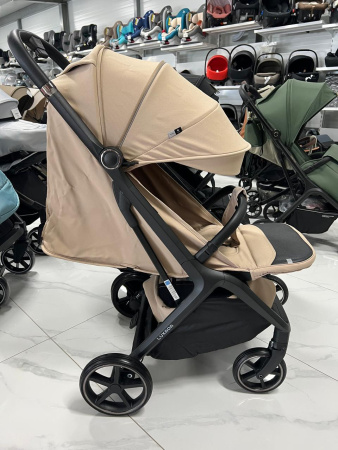 Коляска прогулочная Luxmom M8 Бежевый
