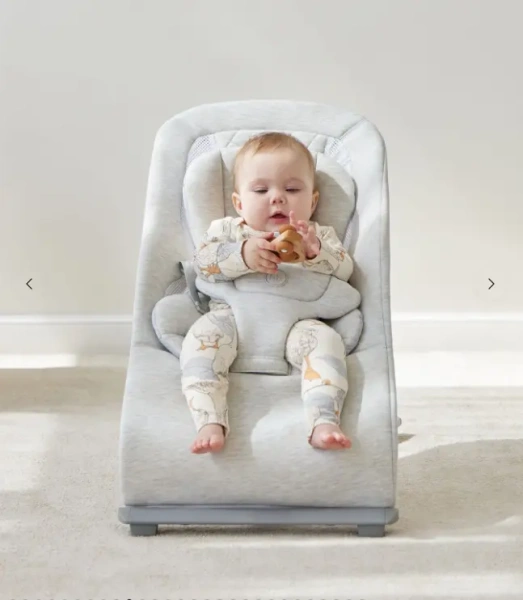 Шезлонг Happy Babby Hugger цвет Light Grey